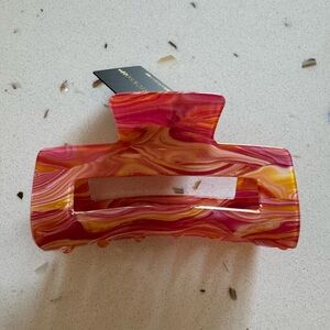 Marbled Pink and Yellow Hair Claw